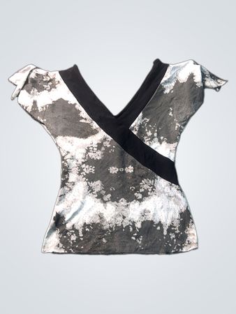 V-neck Wrap Style T-shirt with Abstract Pattern