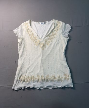 M&Co. Women's Cream Embroidered V-Neck T-Shirt