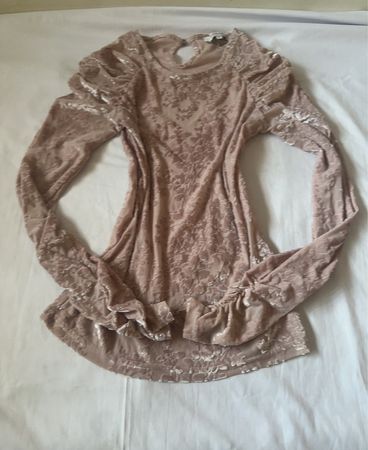 MORGAN Velvet Burnout Puff Sleeve Top