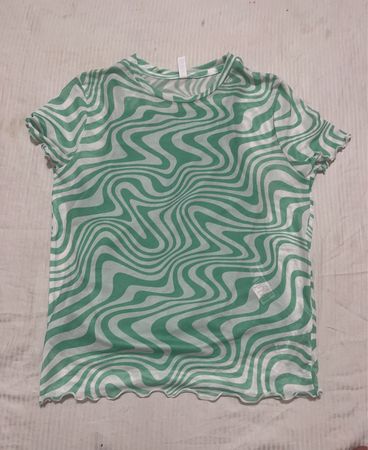 KD Green and White Top