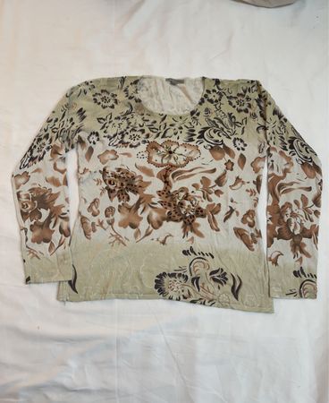 M.D TIMES Floral Long Sleeve Top