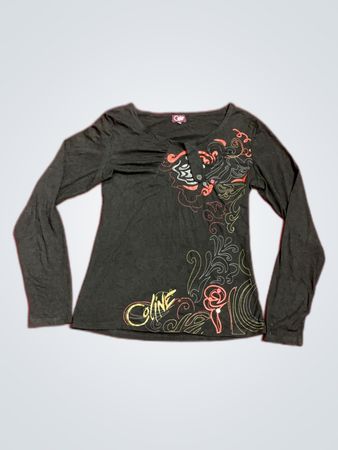 Cline Black Long-Sleeve Graphic Top