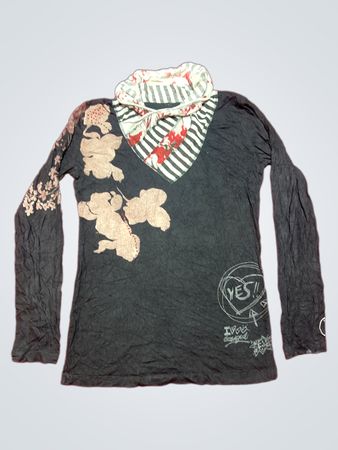 Black Floral Long-Sleeve Top