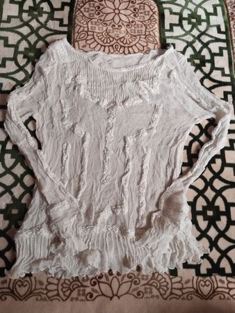 Weiße Bluse