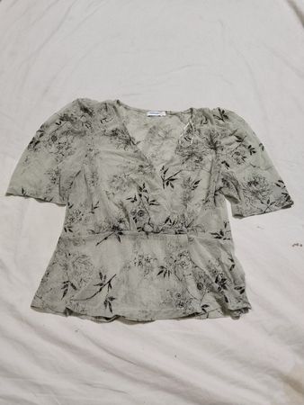 Valleygirl Floral Print Peplum Bluse