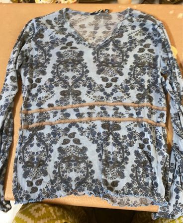 Michelle Blue Paisley Print Langarmoberteil