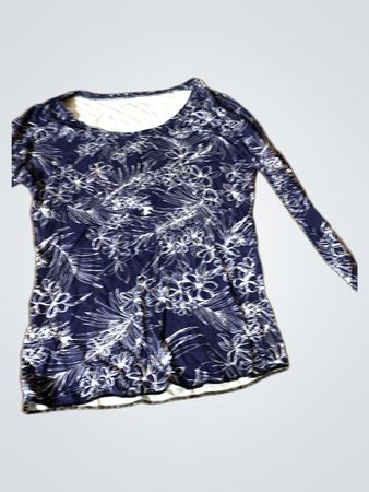 Basic Stuff Navy Blue Floral Print Langarmoberteil