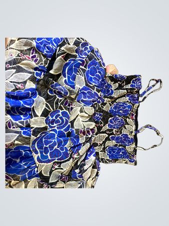 GIZZIVISS Floral Print Smocked Top