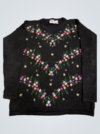 Nutcracker Schwarzer Perlen Blumenpullover