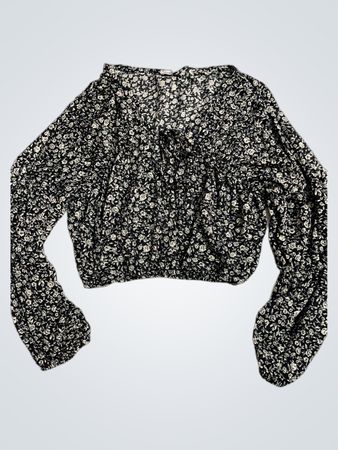 PULL&BEAR Florales Druck Langarmoberteil