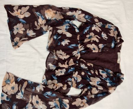 Abercrombie & Fitch Floral Print Ruched Blouse