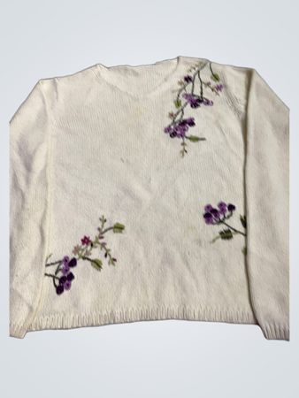 Bestickte Blumenbluse