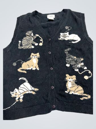 tabi INTERNATIONAL Black Sleeveless Cat Knit Sweater Vest