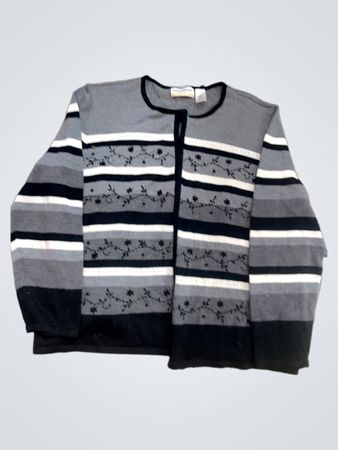 Alfred Dunner Woman grauer gestreifter Cardigan