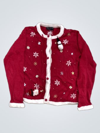 Roter Weihnachtspullover mit Weihnachtsmann und Schneeflocken