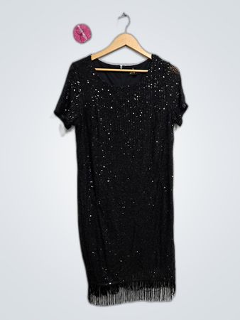 Schwarzes Paillettenkleid mit Fransen