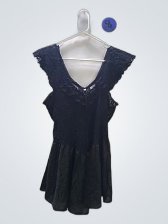 Guess Black Lace Ruffle Blouse