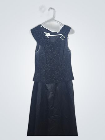 Black Off-Shoulder Party Dress