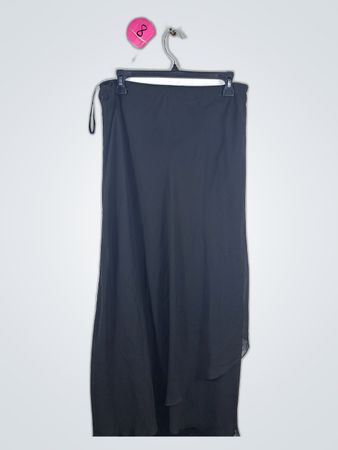 Black skirt