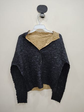Unbranded Reversible Crinkled Cardigan