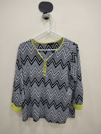 Notation Printed Zigzag Blouse