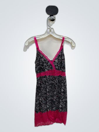 Delta Burke Women's Black and Pink Lace Trim Camisole