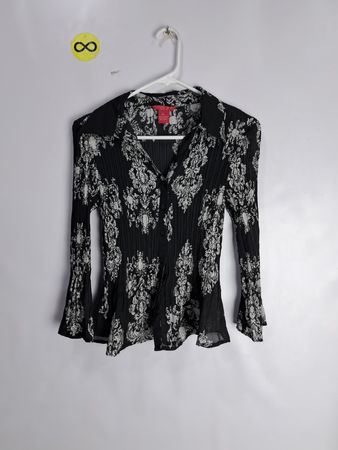 Sunny Leigh Petite Floral Pleated Blouse
