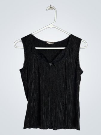 Black Pleated Sleeveless Top