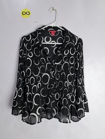 Sunny Leigh Black and White Circle Pattern Blouse