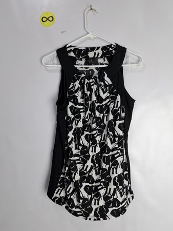 WORTHINGTON Black and White Floral Sleeveless Top