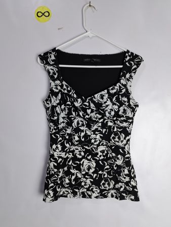 White House Black Market Floral Top