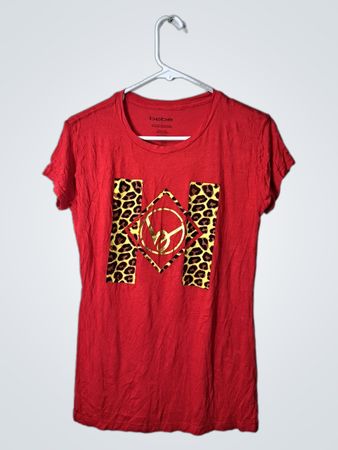 bebe Red Leopard Print Graphic T-Shirt
