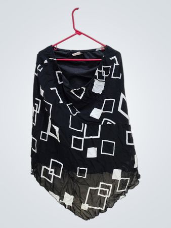 Black and White Geometric Pattern Skirt