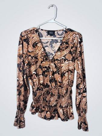 Fifty Street Paisley Print Long Sleeve Blouse