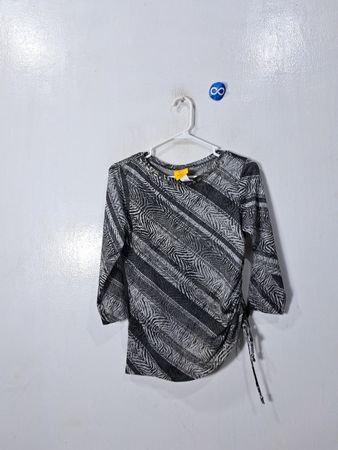 Ruby Rose Petite Black and White Top