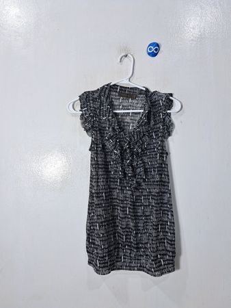 The Limited Sleeveless Ruffle Blouse
