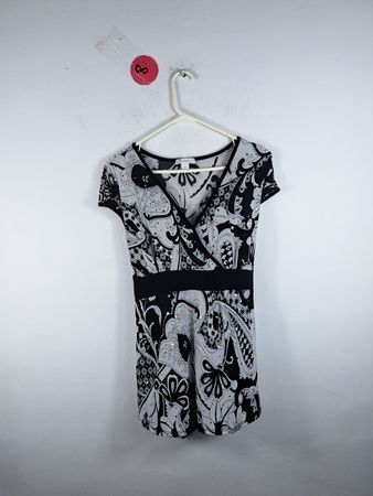 Dressbarn Black and White Paisley Wrap Top