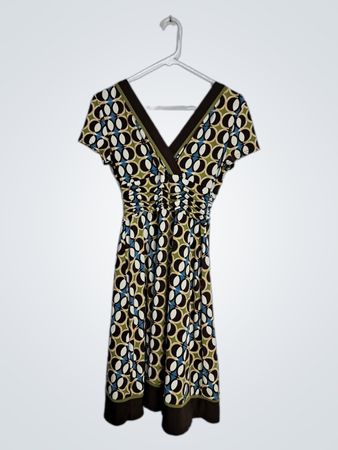 Studio Petite Short Sleeve V-Neck Dress
