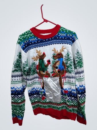 33 Degrees Christmas Sweater