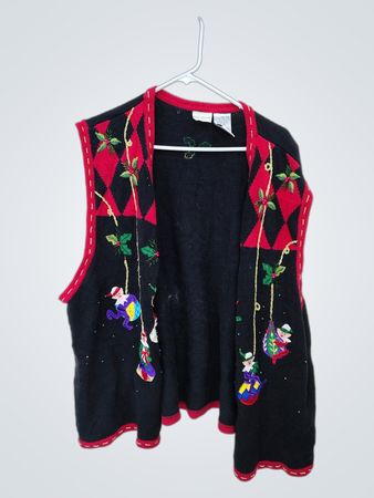 White Stag Plus Women's Christmas Vest