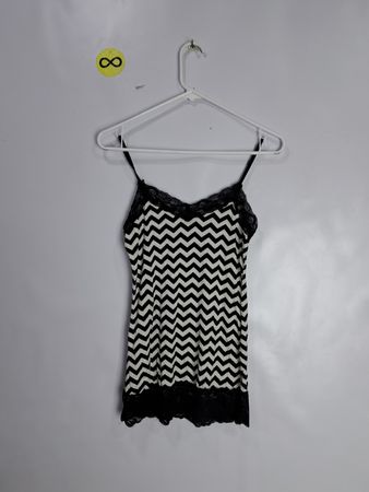 rue21 Zigzag Lace Trim Cami Top