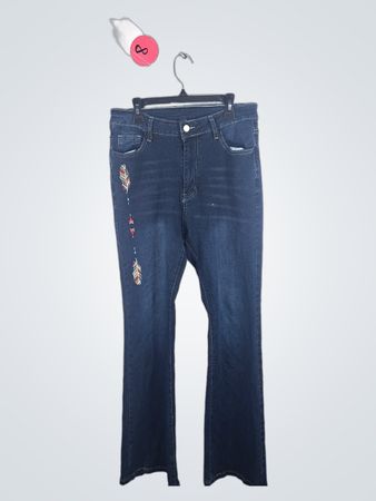 BESS Embroidered Flare Jeans