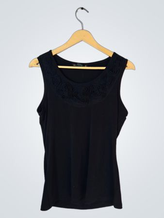 Black Sleeveless Top