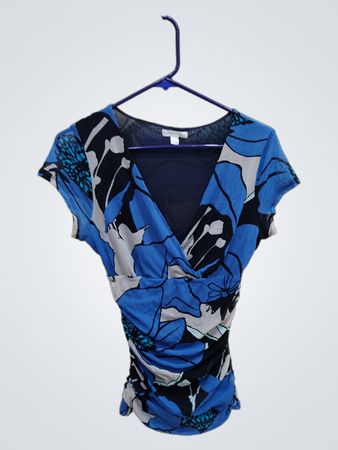 New York & Company Blue Floral Wrap Top