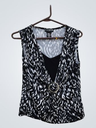 Black and White Patterned Top
