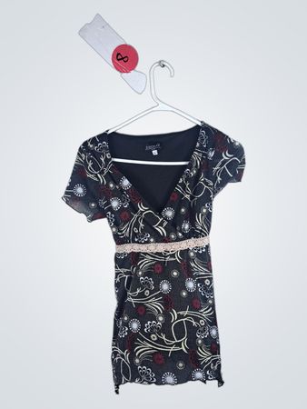 b.i.y.a.y.c.d.q. Floral Dress