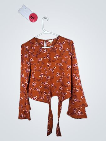 Selfie Floral Tie Top