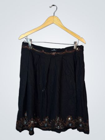 ANGIF Embroidered Black Skirt