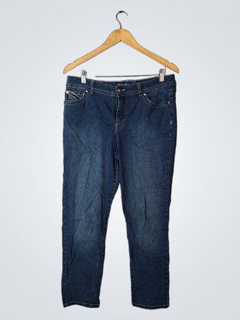 Blue Jeans with Embellished Pockets
