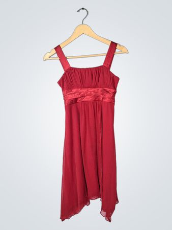 Red Sleeveless Dress